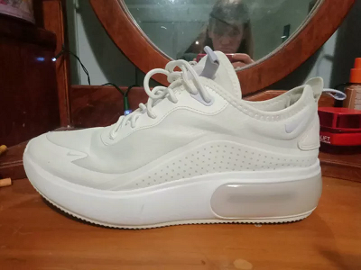 Nike air max